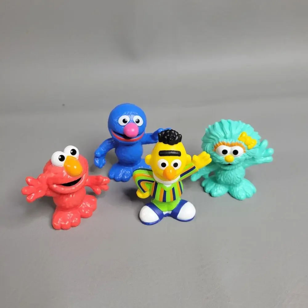 Sesame Street Workshop Lot Of 11 Figures 3” Tall Hasbro Cake Topper Elmo Grouch